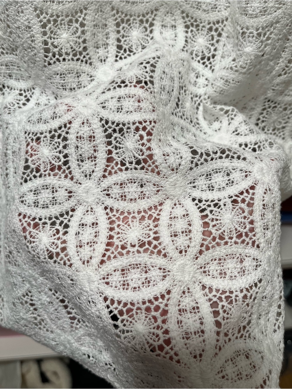 Sezane White Lace Short Sleeve LILO Blouse - Picture 8 of 8